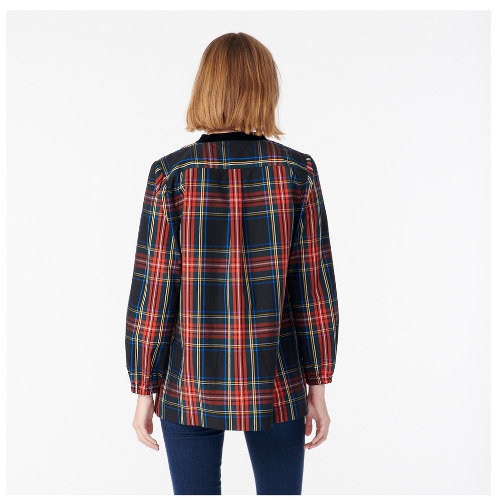 Velvet-trimmed V-neck tunic-black Stewart tartan - Picture 3 of 4
